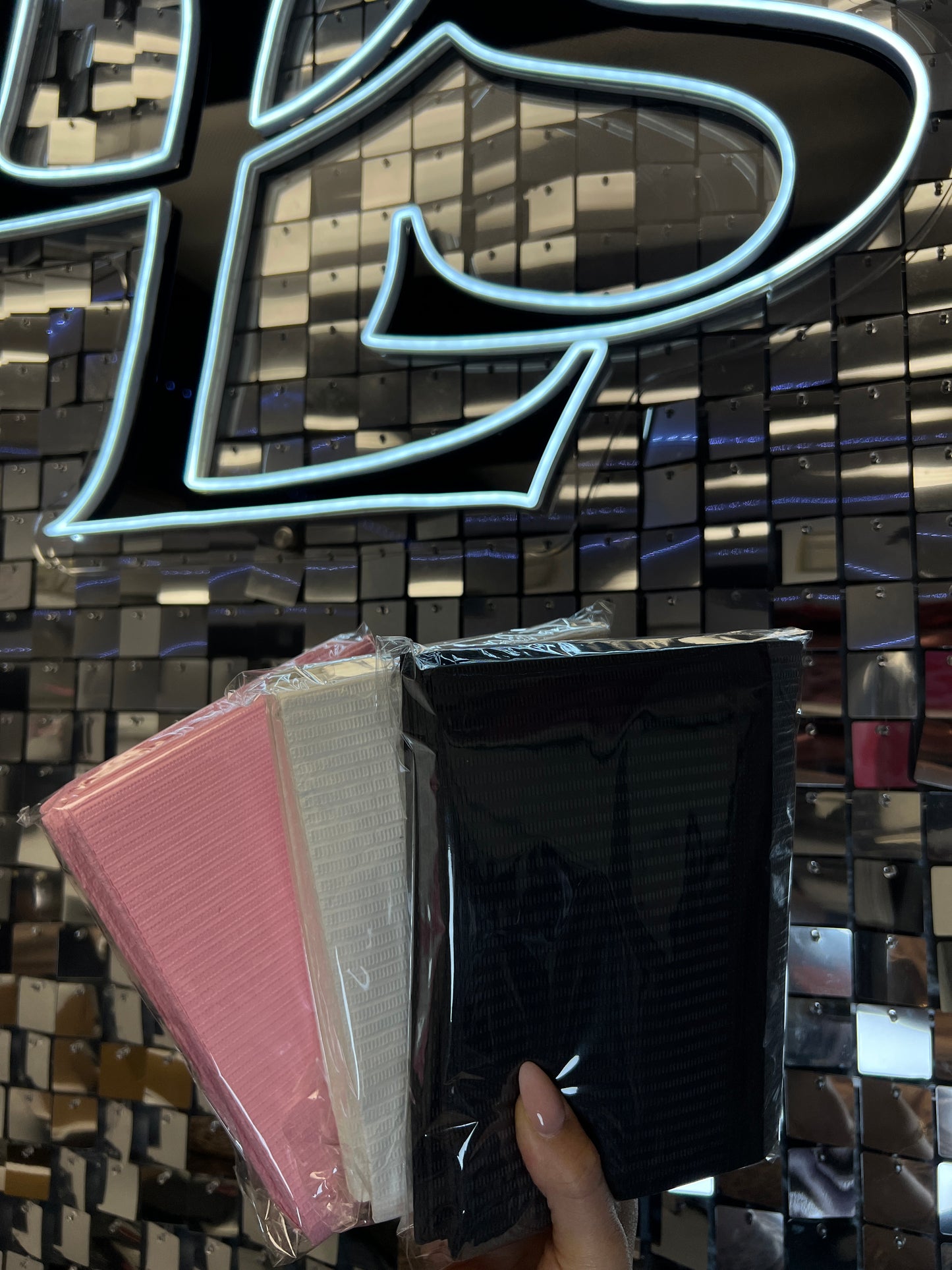 Multipurpose Bibs - Protective & Hygienic for Lash Artist