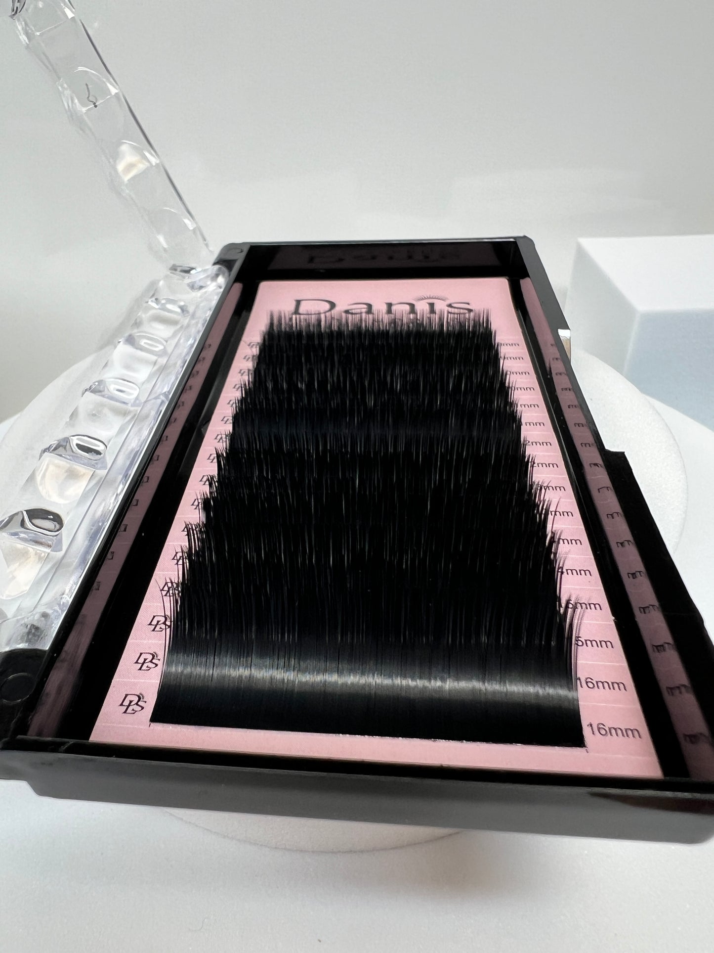 Flat Ellipse Lashes - Mix Classic Trays