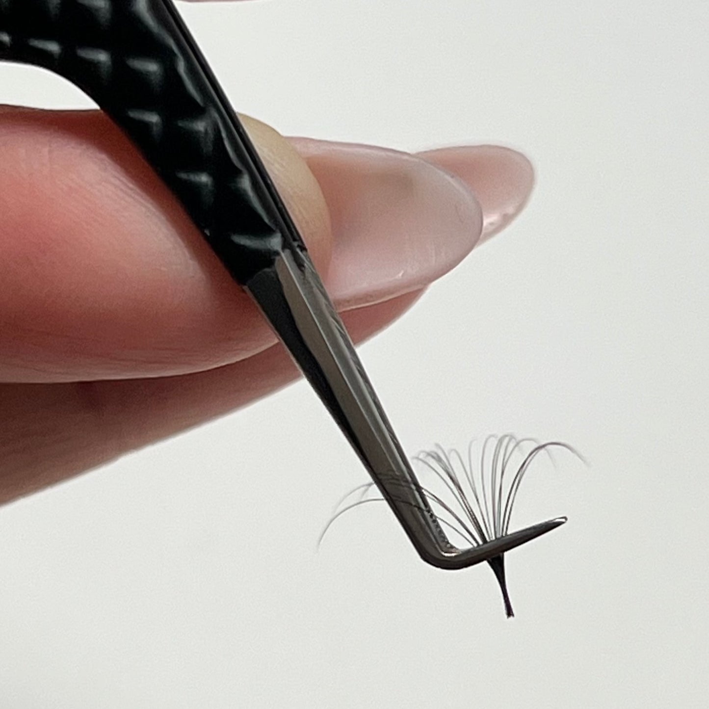 90 Degree Fiber Tip Tweezer