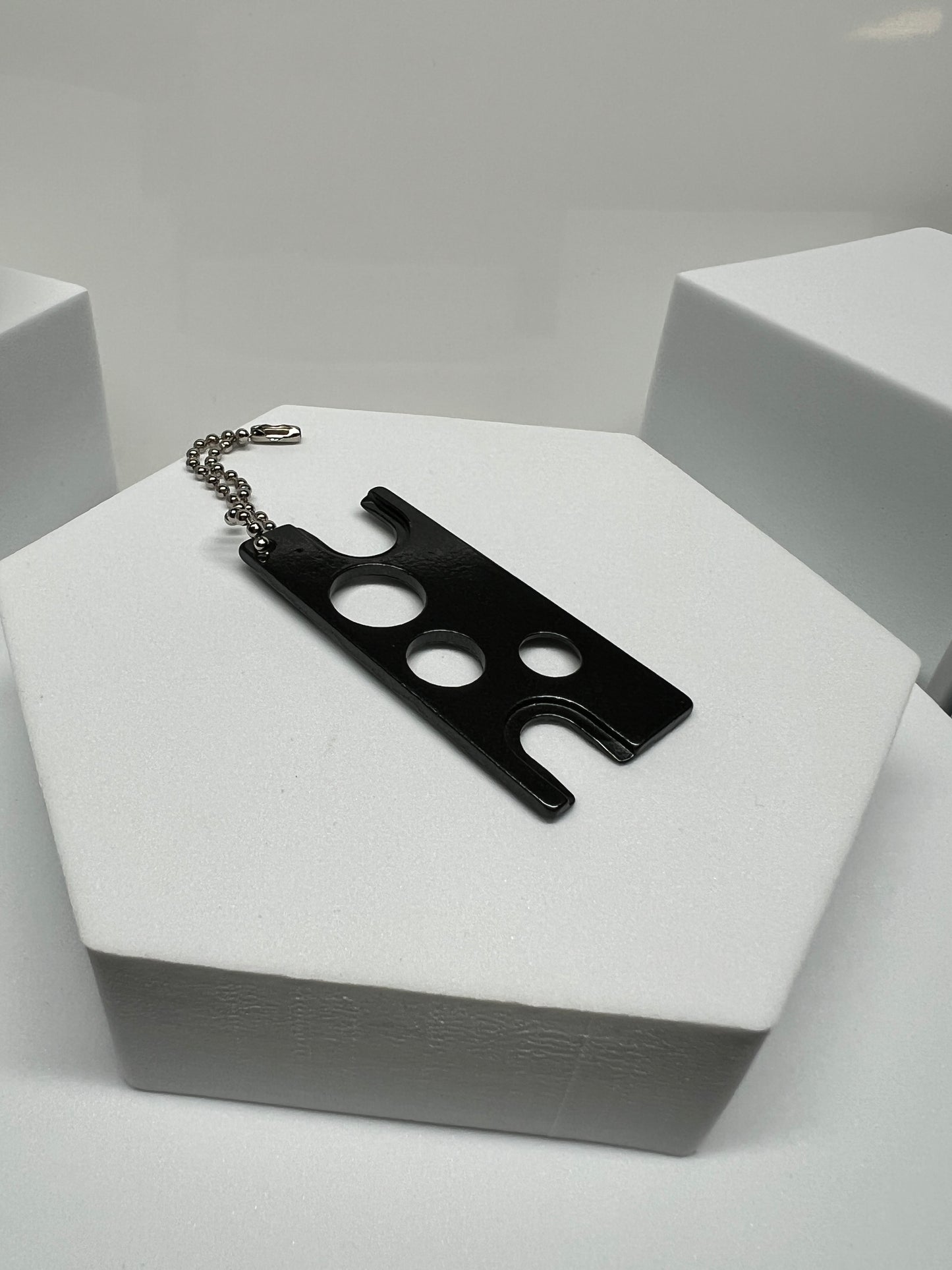 Adhesive Nozzle Remover Keychain - Lash Adhesive Opener Tool