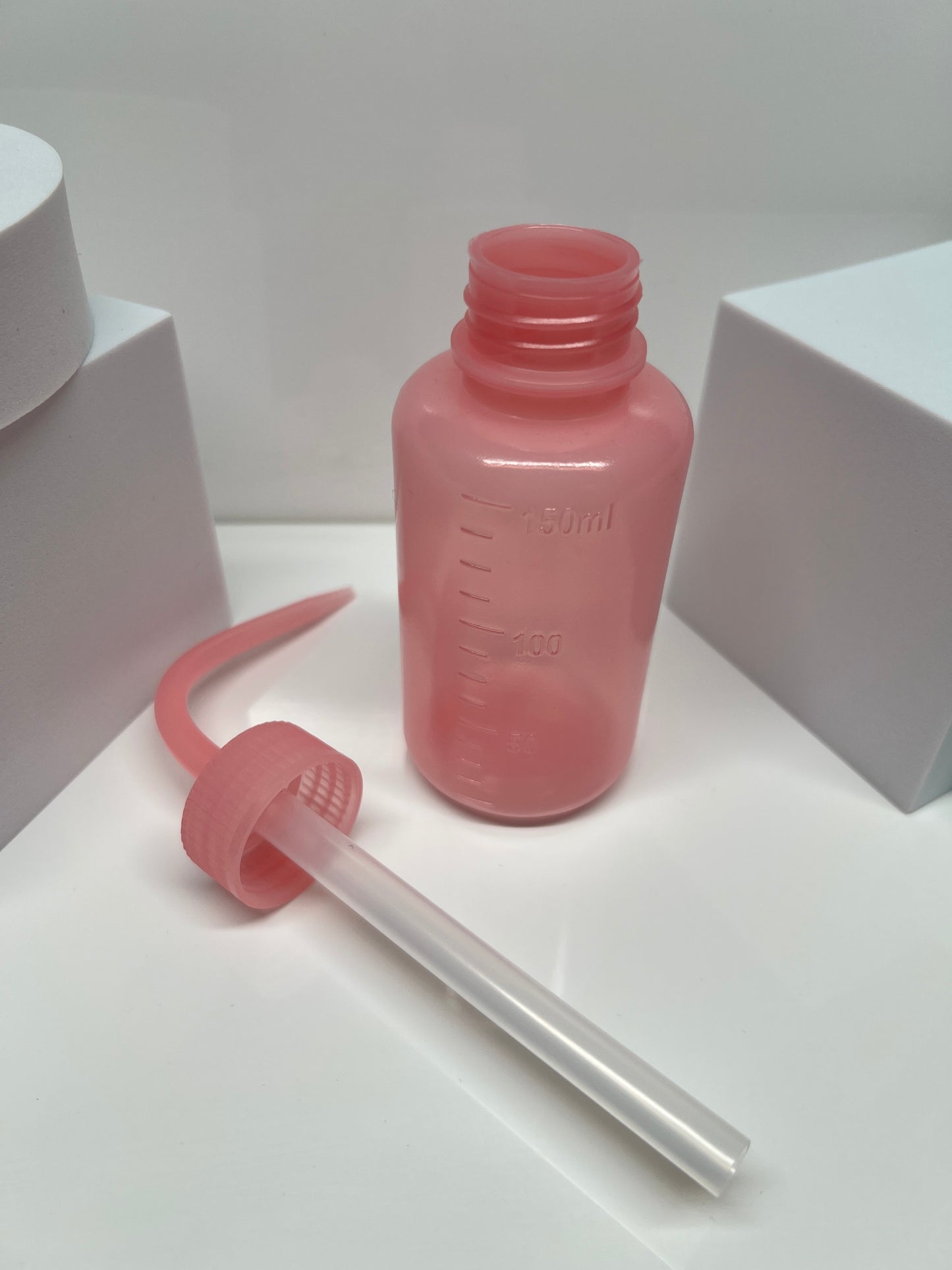 250ML Pink Lash Wash Bottle- Refillable Squeeze Bottle for Eyelash Cleaning