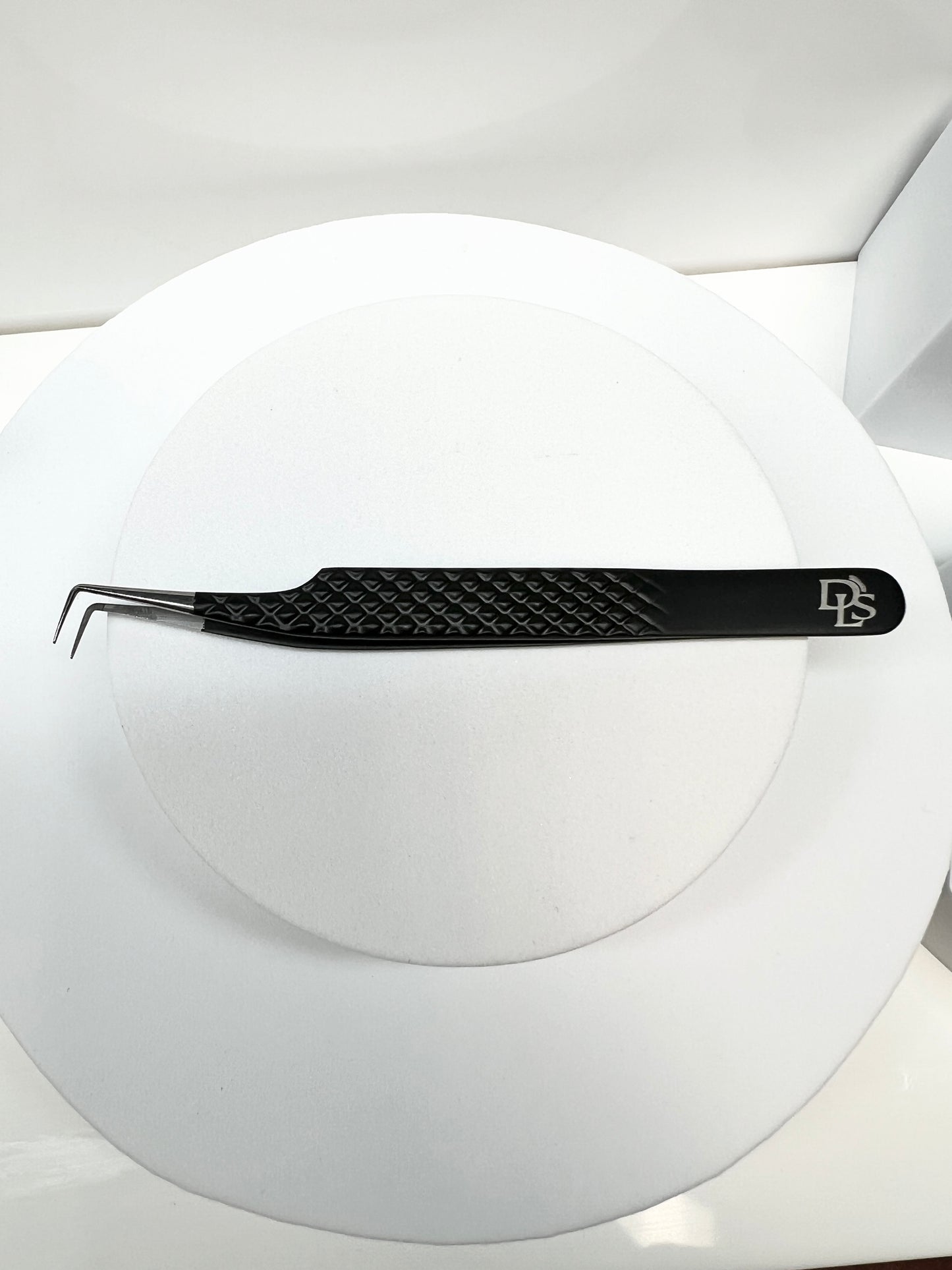 90 Degree Fiber Tip Tweezer
