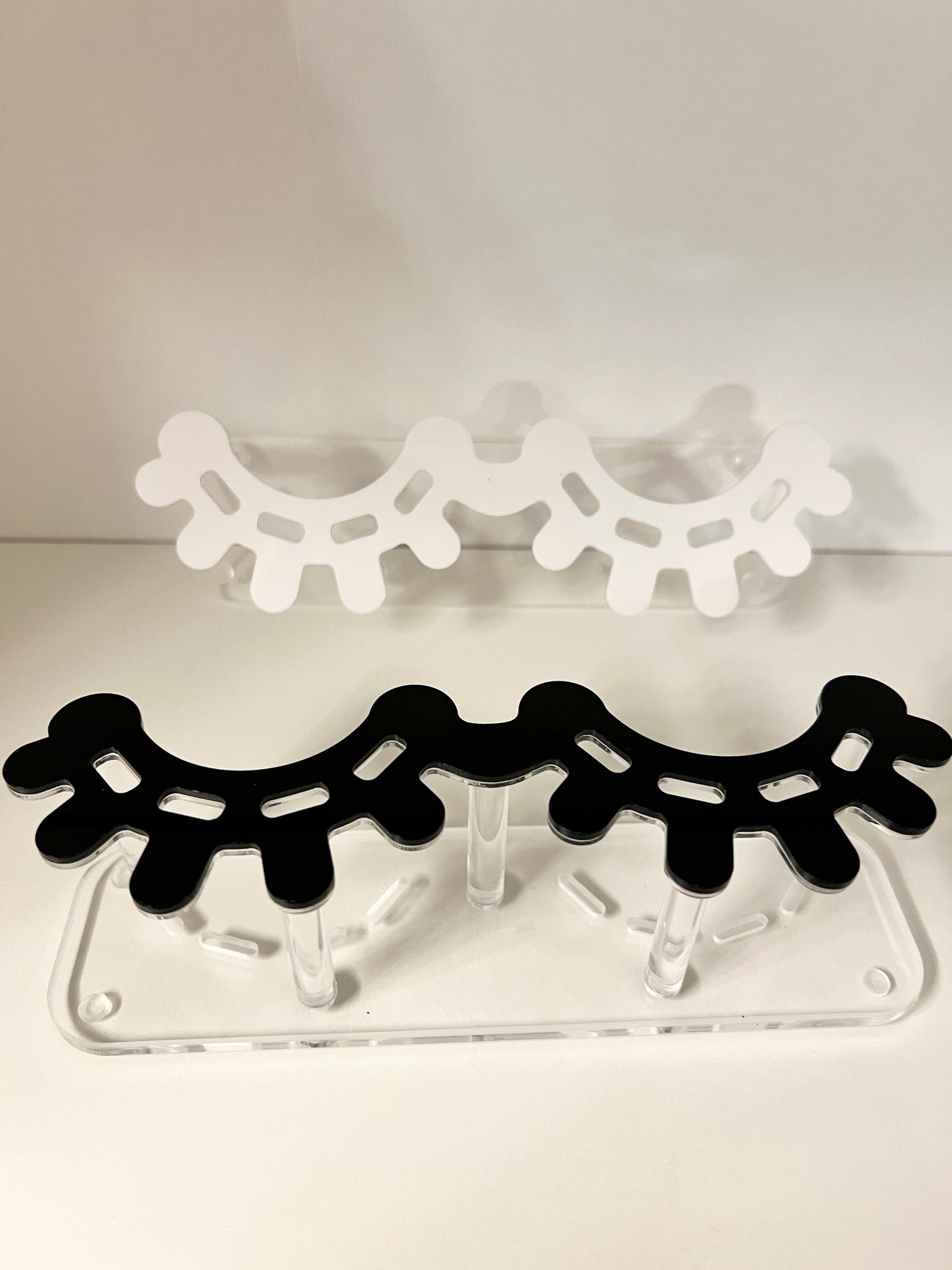 Acrylic tweezer holder, 8 holes organizer lash stand display