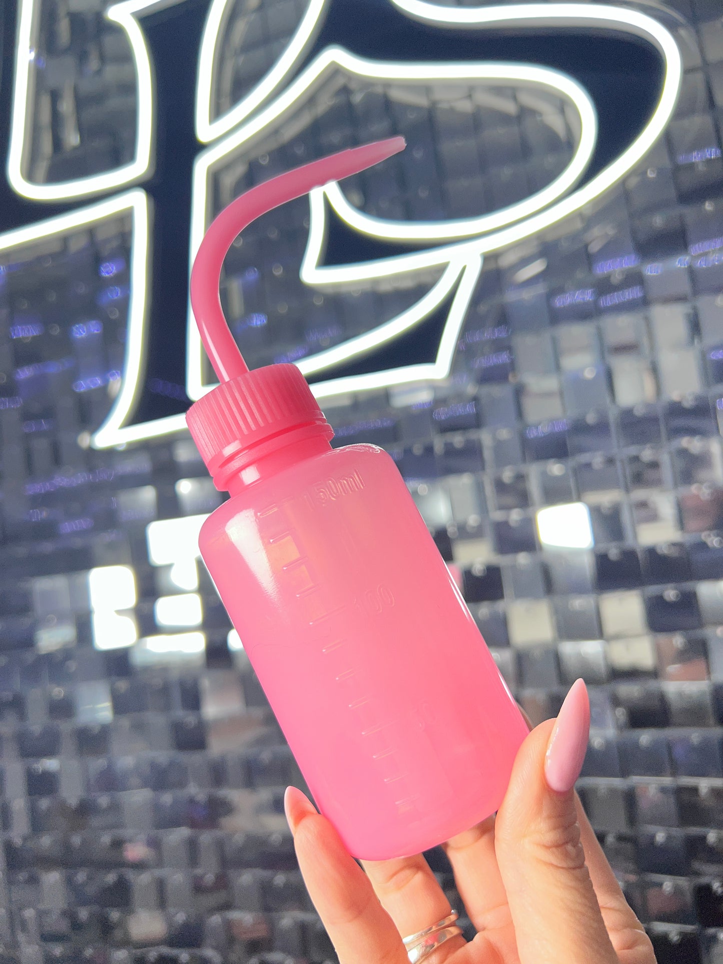 250ML  Pink Lash Wash Bottle- Refillable Squeeze Bottle for Eyelash Cleaning