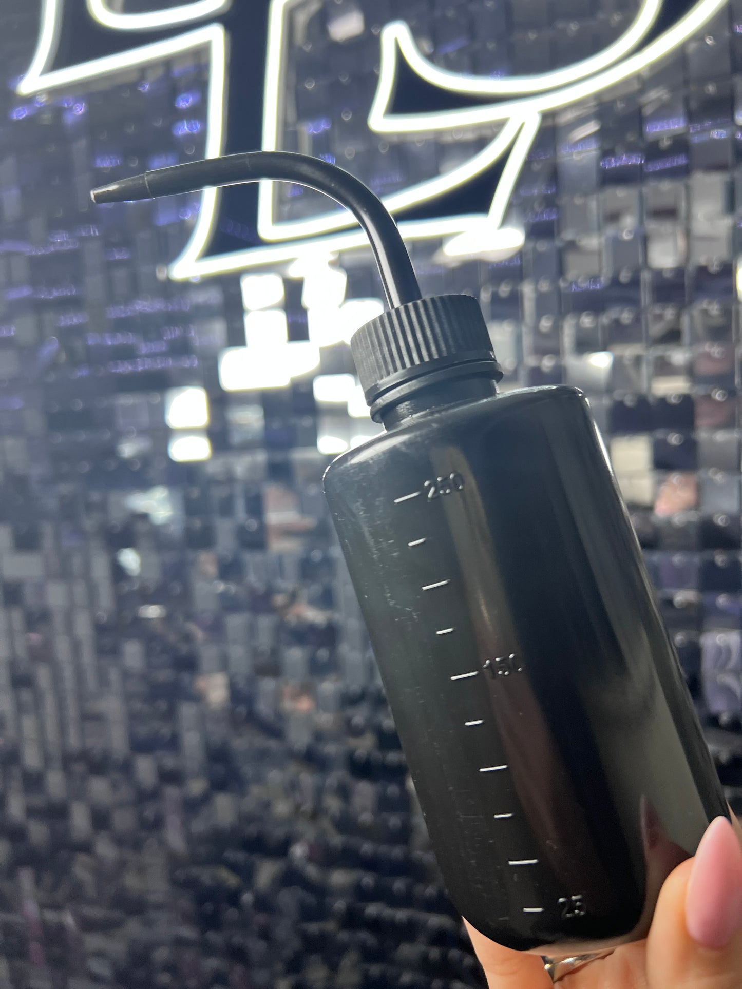 250ml Black Lash Wash Bottle- Refillable Squeeze Bottle for Eyelash Cleaning