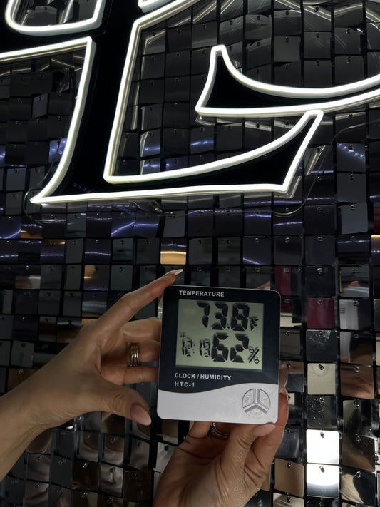 Humidity Monitor for Lash Artist