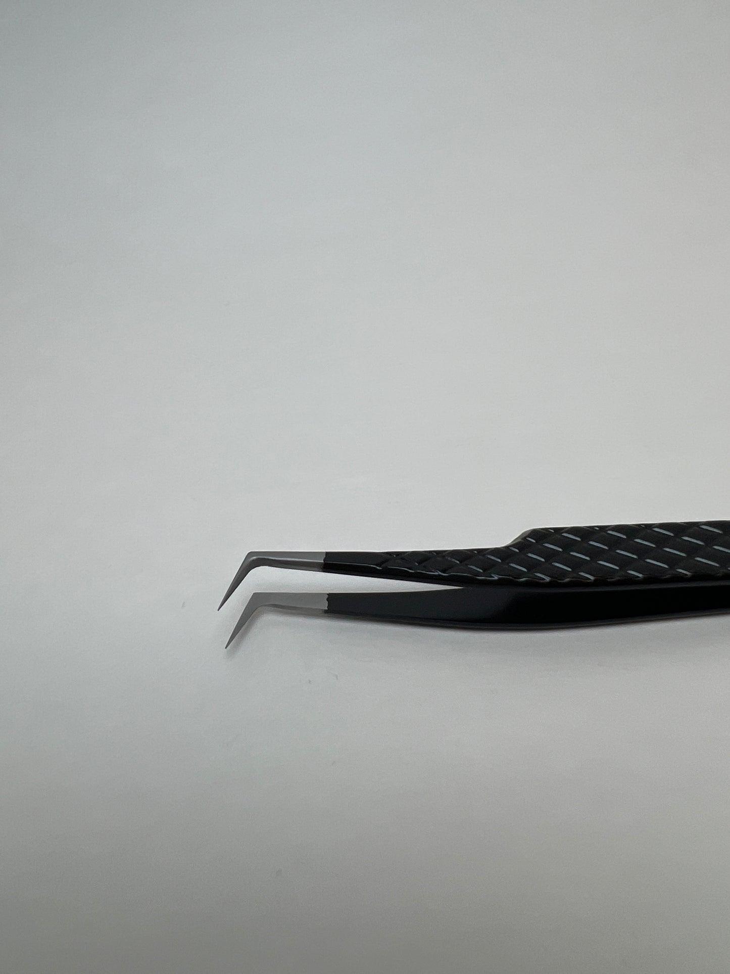 90 Degree Fiber Tip Tweezer