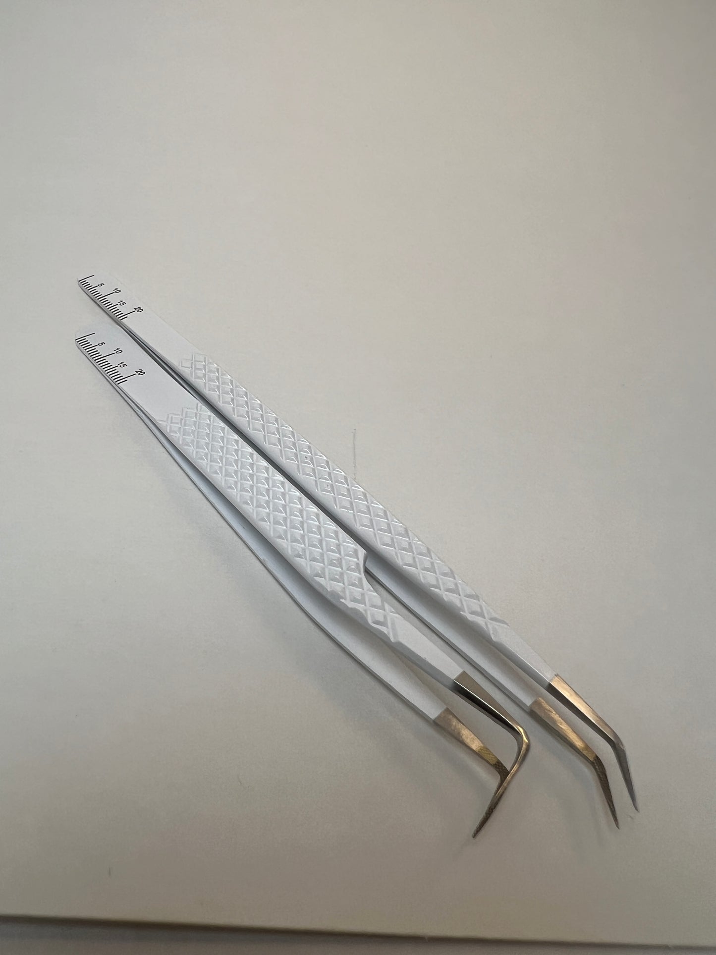 Sheep Collection Fiber Tip Tweezers